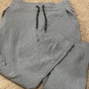 GAP Men's Heather Gray Joggers